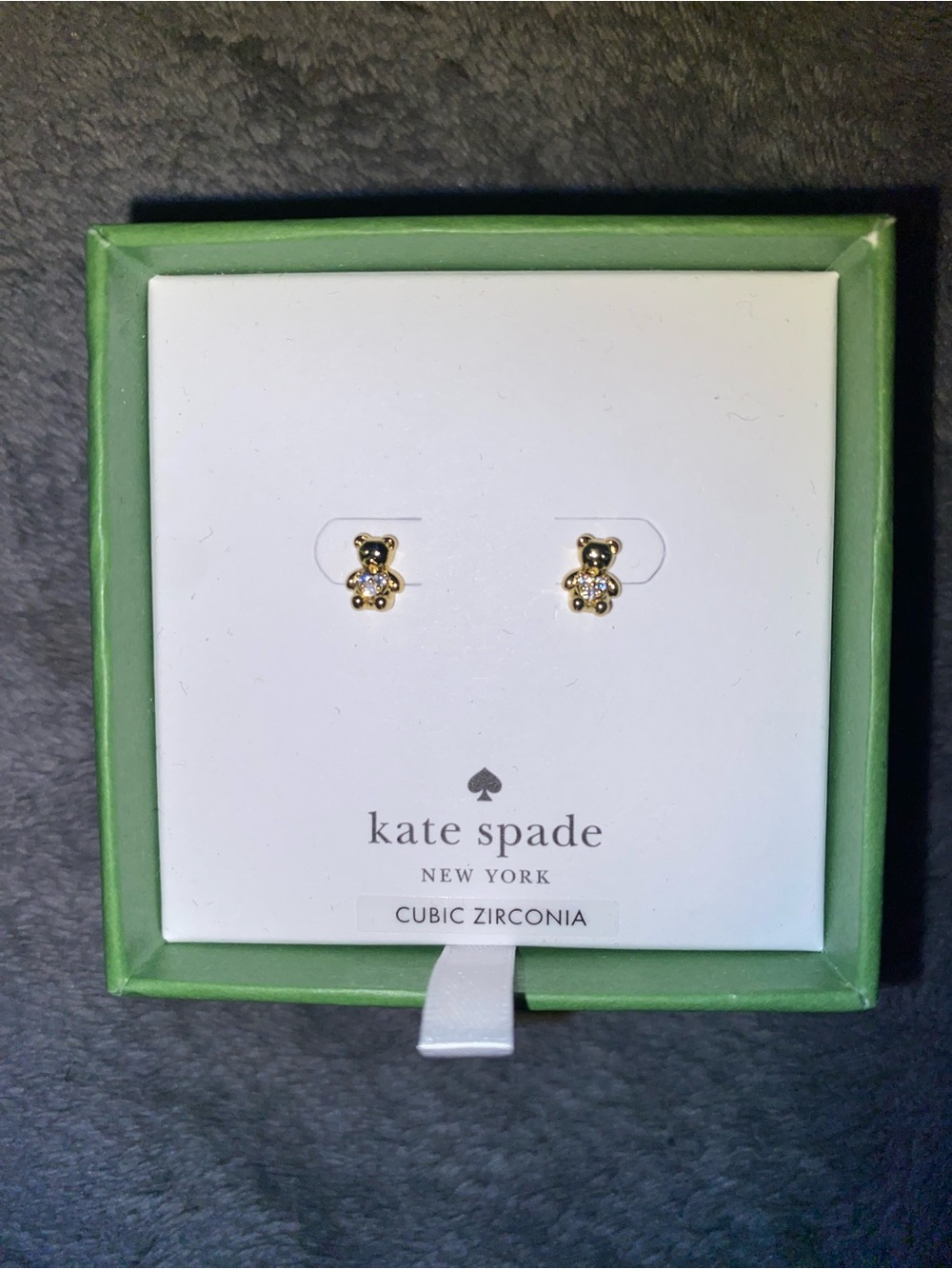 BNIB Kate Spade NY Mini Teddy Bear Gold Cubic Zirconia Stud Earrings $49 - Picture 3 of 4